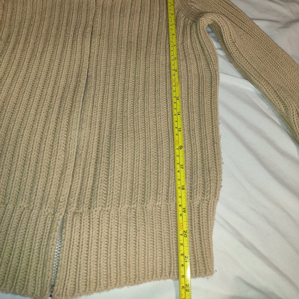 Gap sweater - Picture 3 of 7